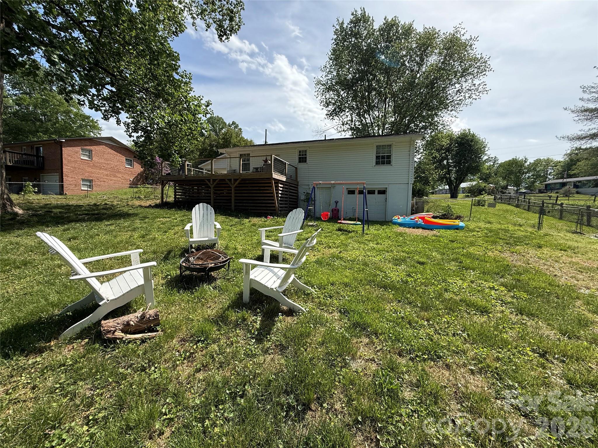 3678 Vantage Heights Circle — Lenoir
