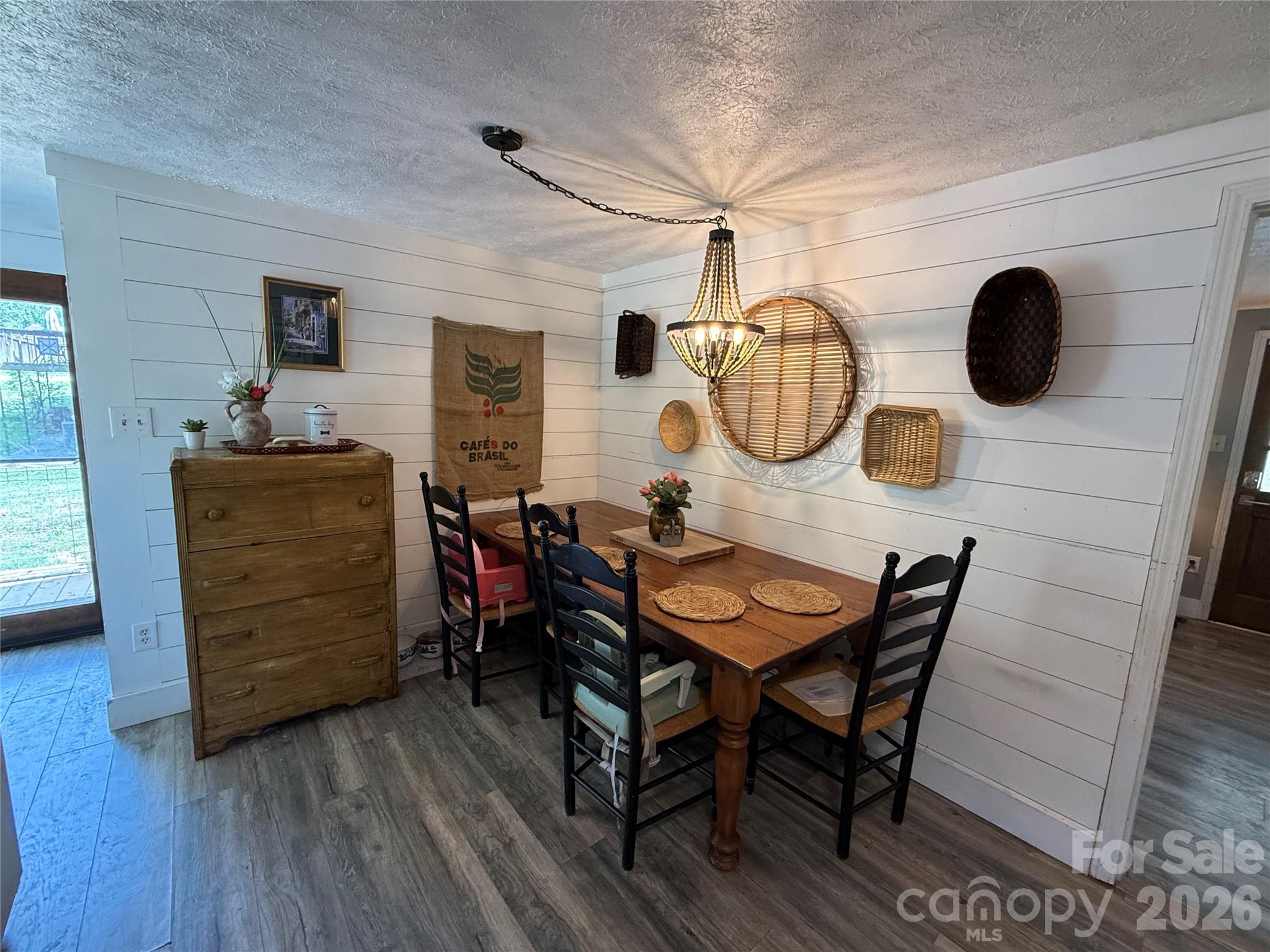 3678 Vantage Heights Circle — Lenoir