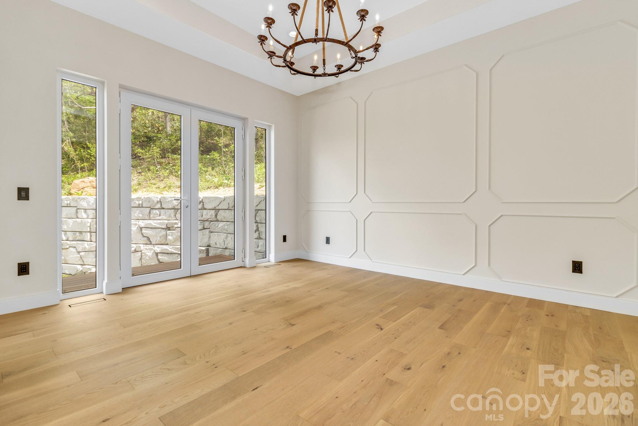 134 View Ridge Parkway — Leicester