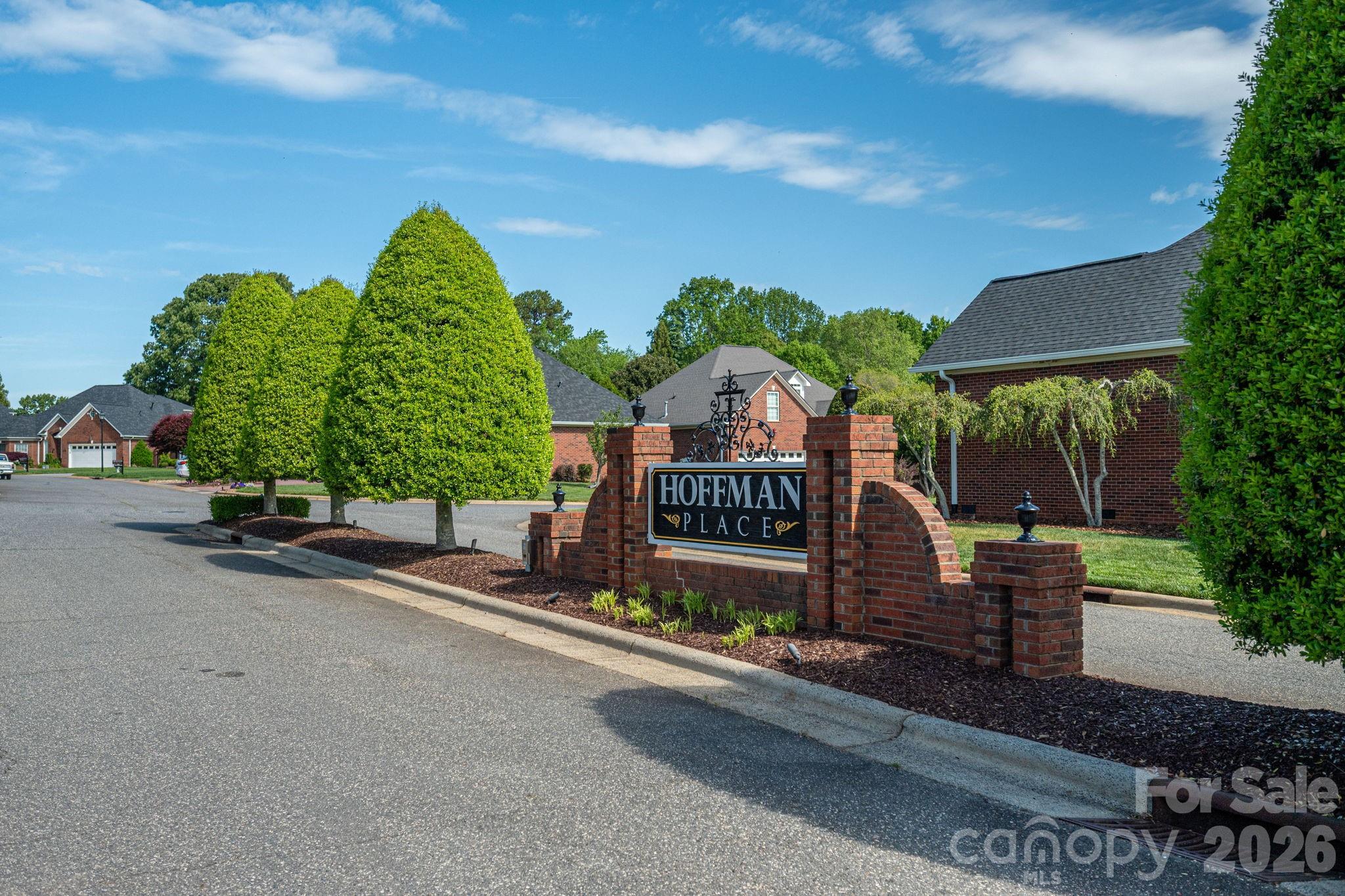 1634 Elkhart Circle #31 — Gastonia
