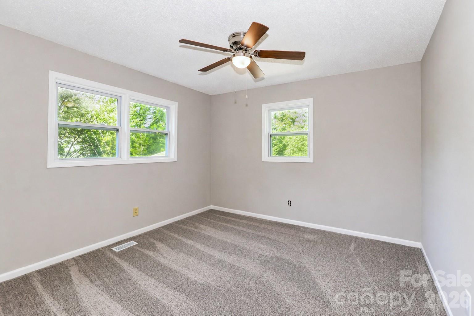 170 Hemingway Lane — Statesville