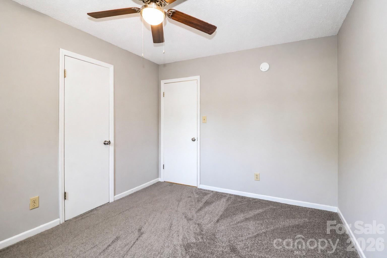 170 Hemingway Lane — Statesville