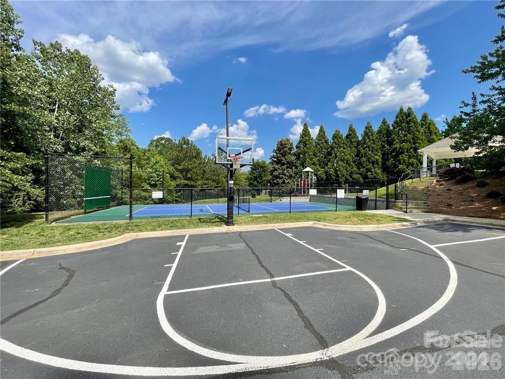 3105 Stanway Court — Waxhaw