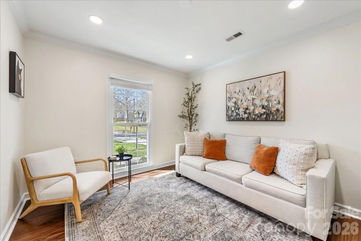 6917 Candlewyck Lane — Charlotte
