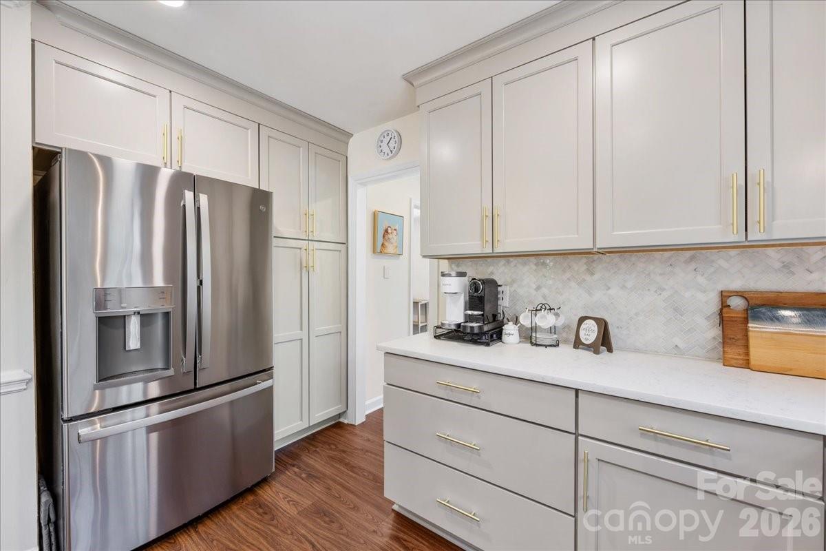 6917 Candlewyck Lane — Charlotte