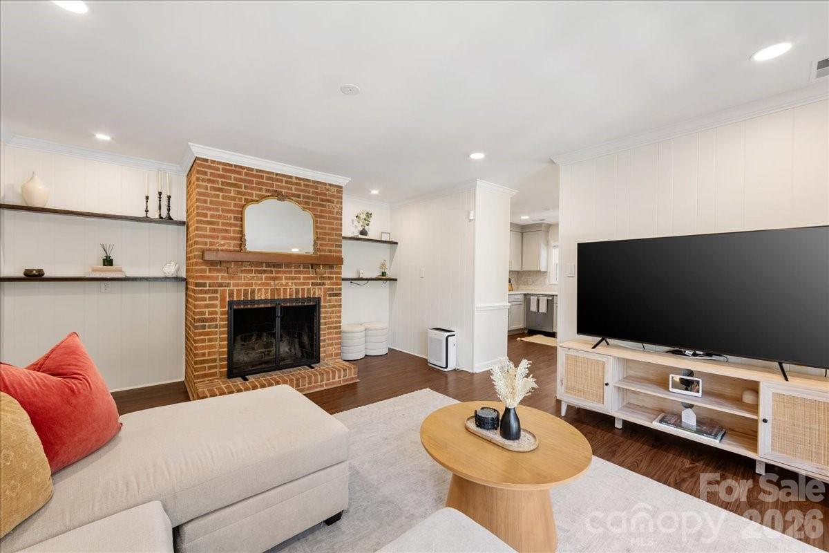 6917 Candlewyck Lane — Charlotte