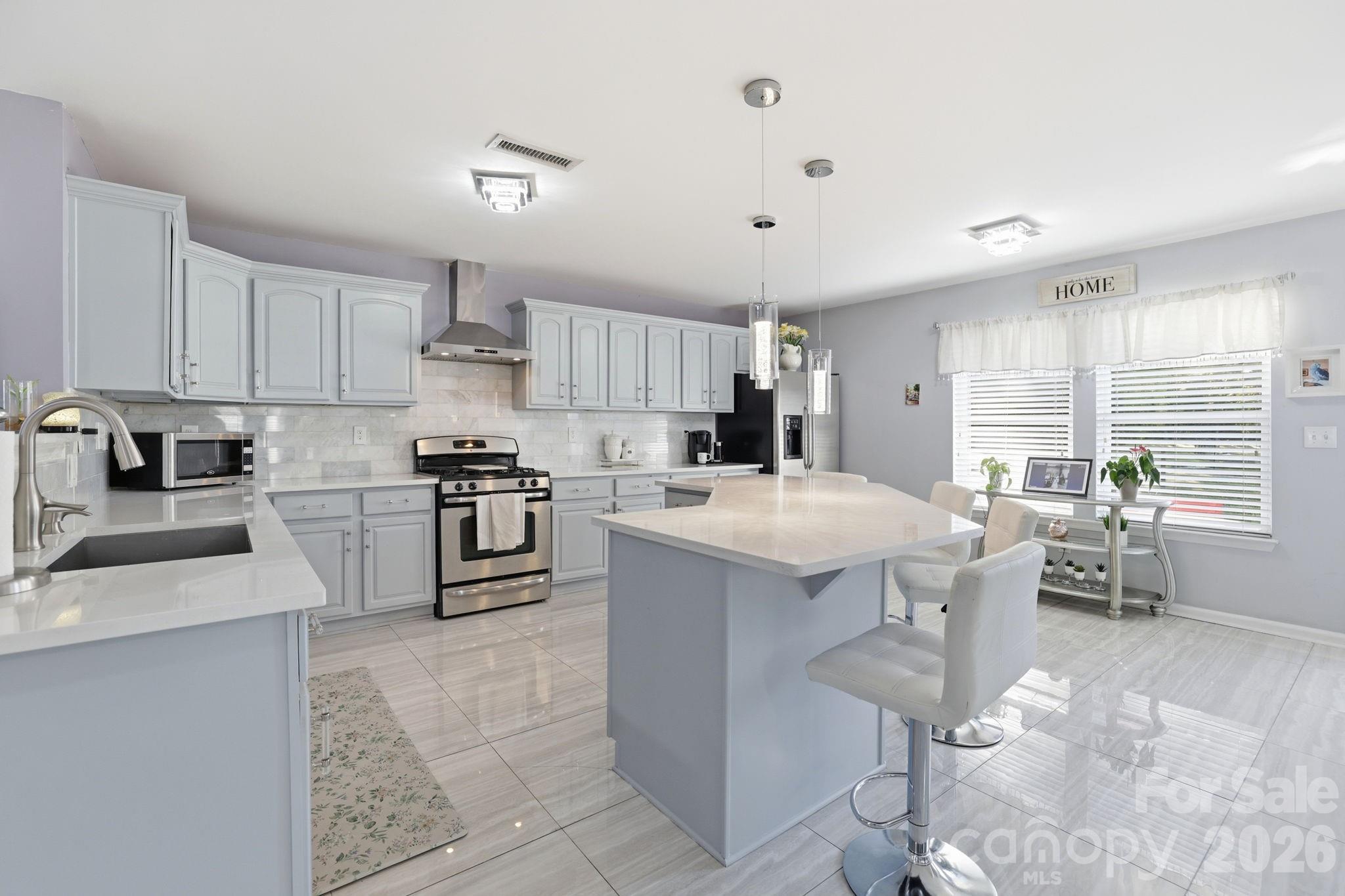 14227 Lake Crossing Drive — Charlotte