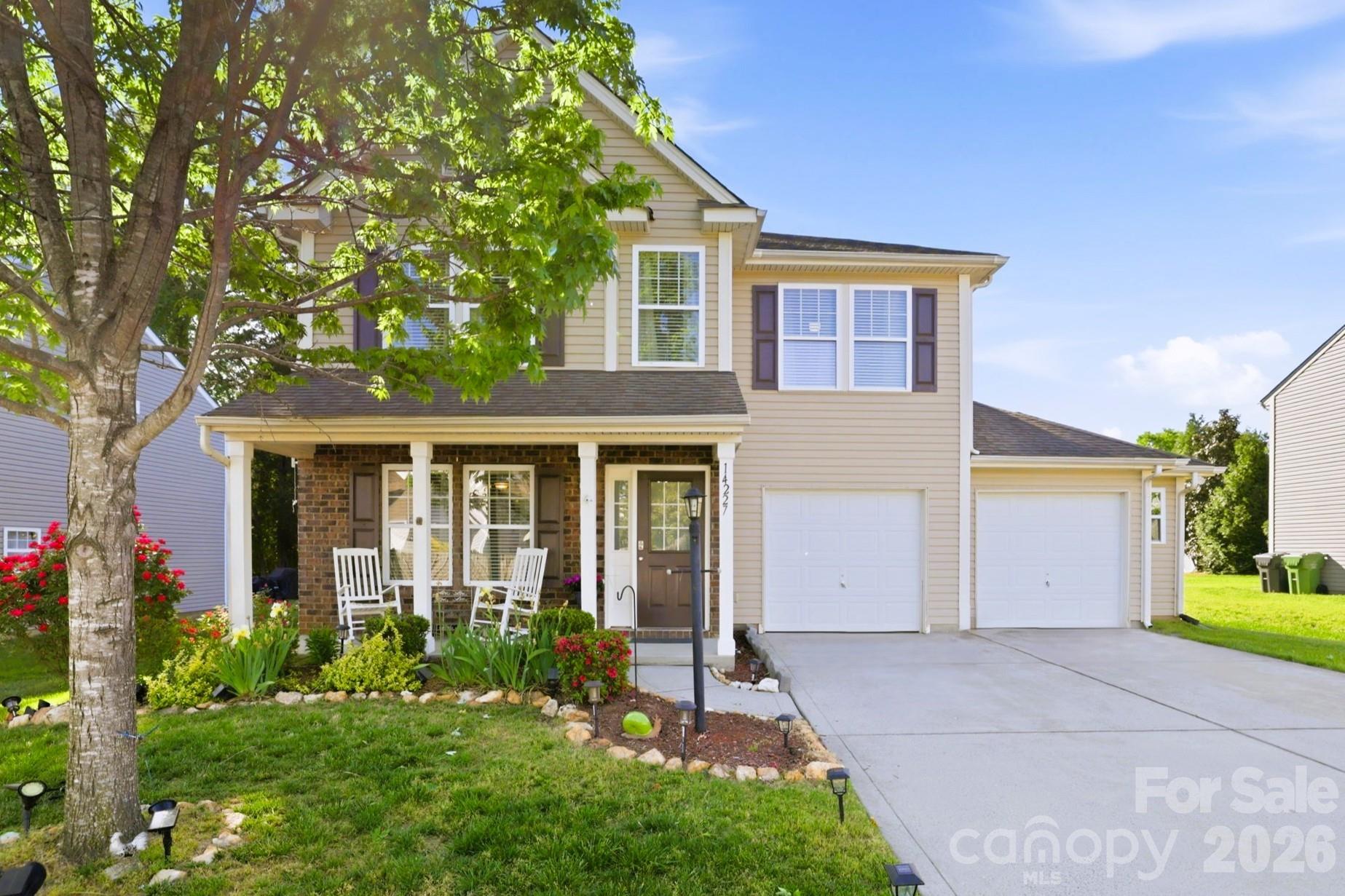 14227 Lake Crossing Drive — Charlotte