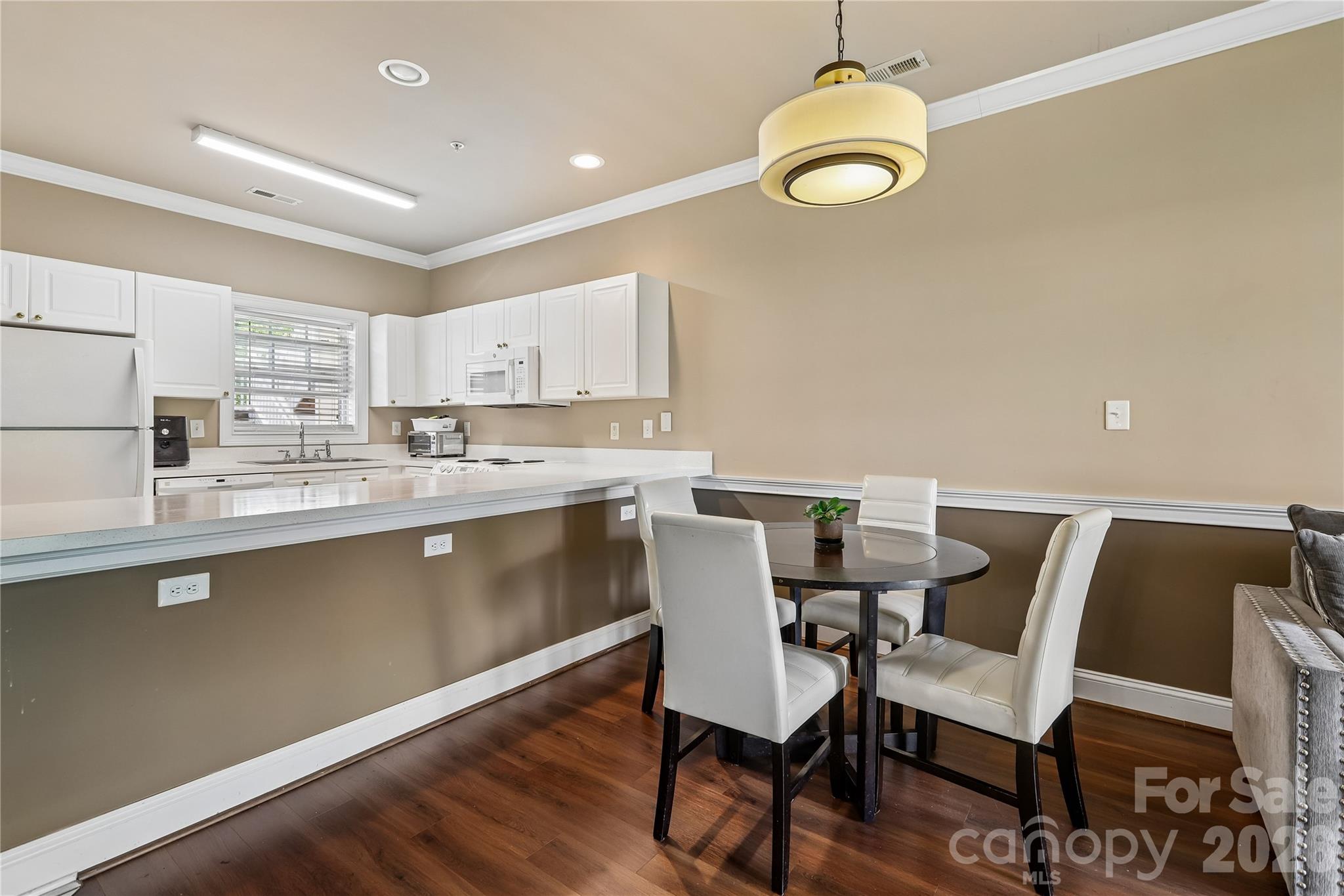 8923 Meadow Vista Road — Charlotte