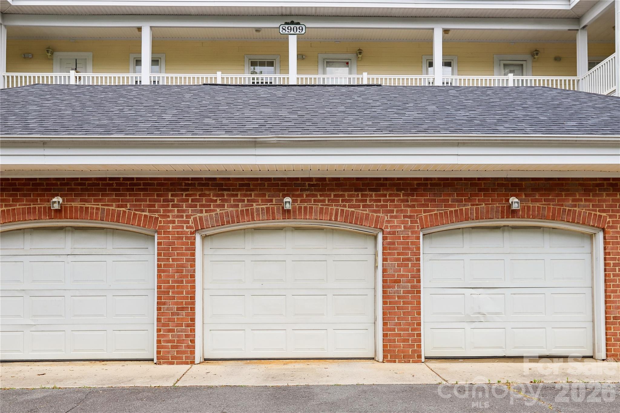 8923 Meadow Vista Road — Charlotte