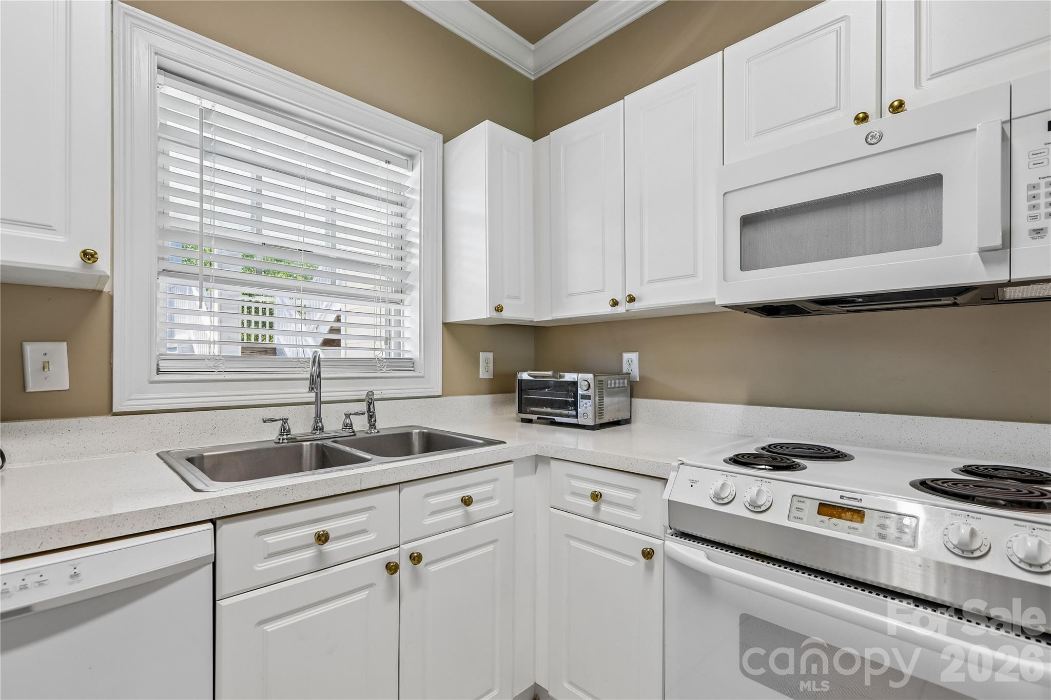 8923 Meadow Vista Road — Charlotte