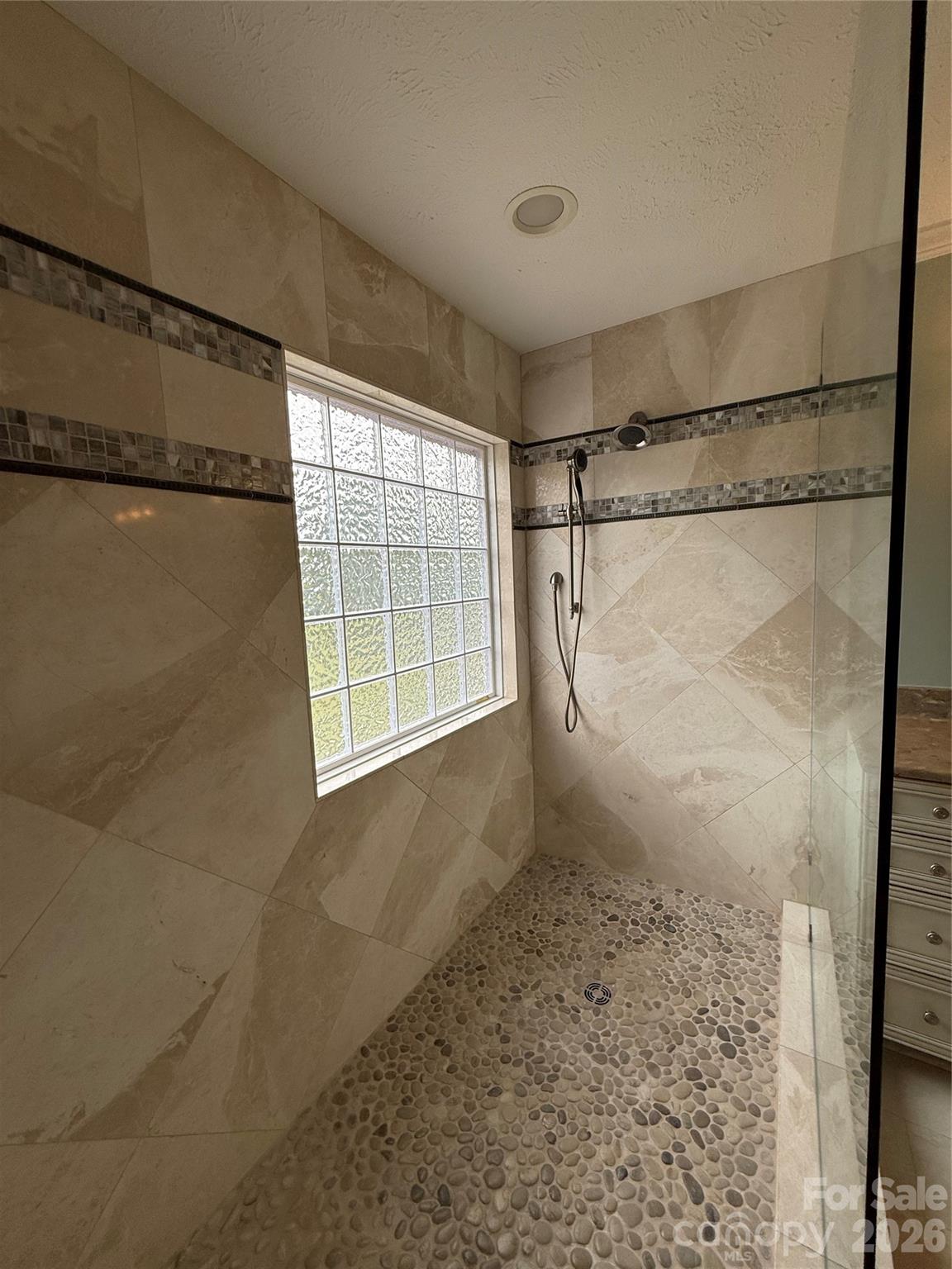 8219 Deer Drive — Harrisburg