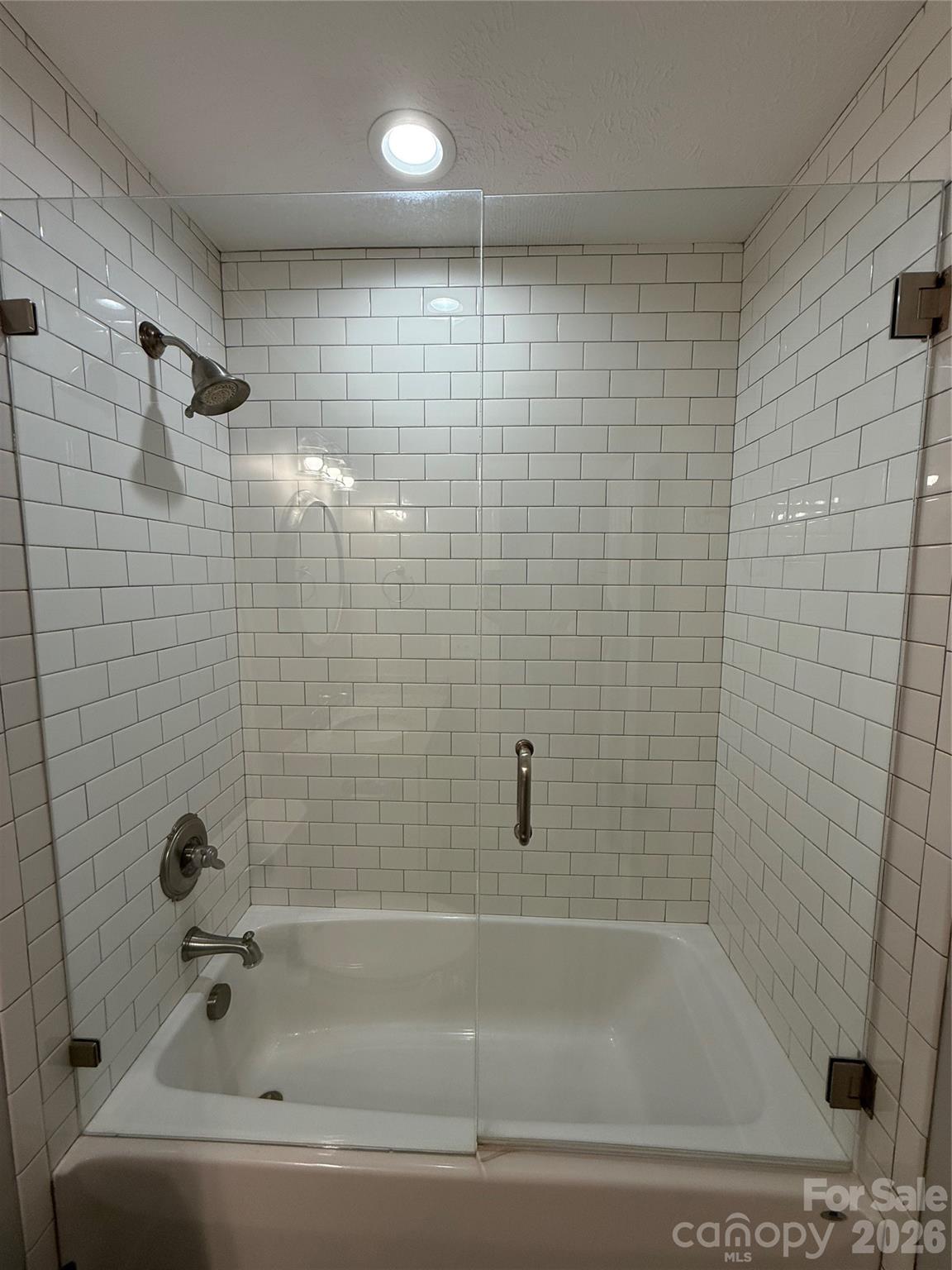 8219 Deer Drive — Harrisburg