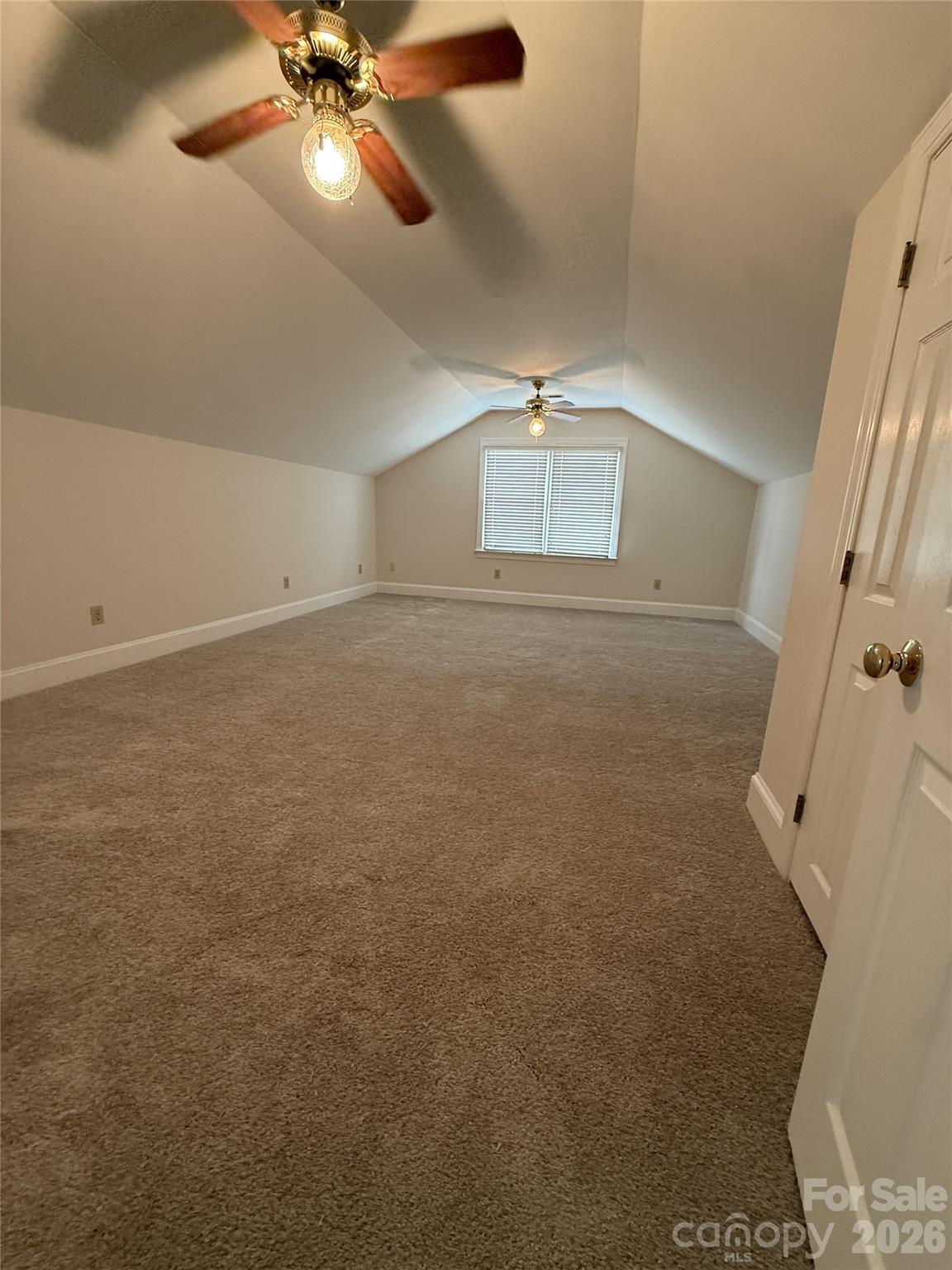 8219 Deer Drive — Harrisburg