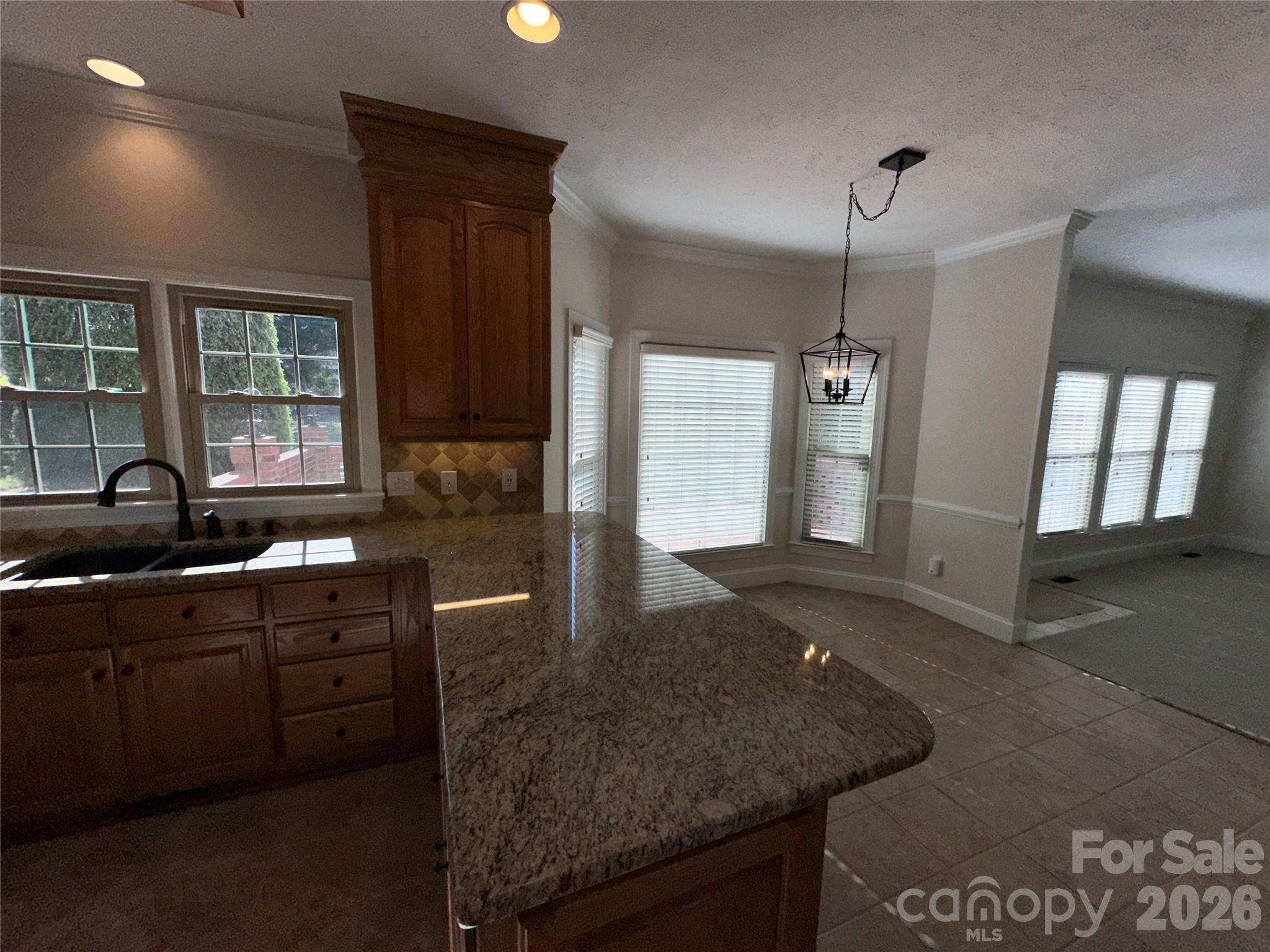 8219 Deer Drive — Harrisburg