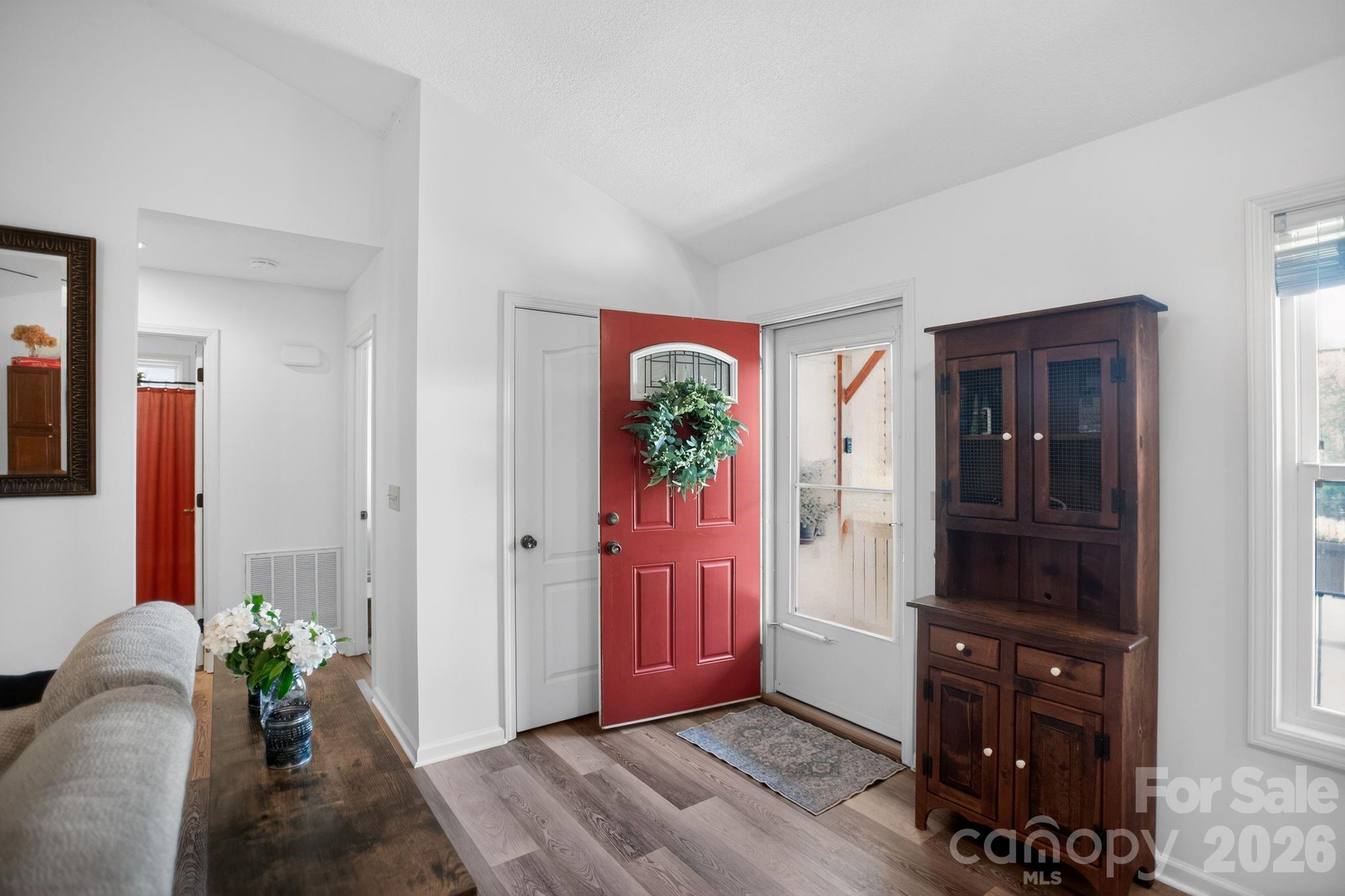 75 N Sunset Ridge Drive — Etowah