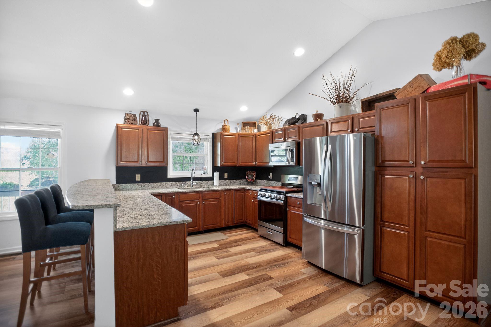 75 N Sunset Ridge Drive — Etowah