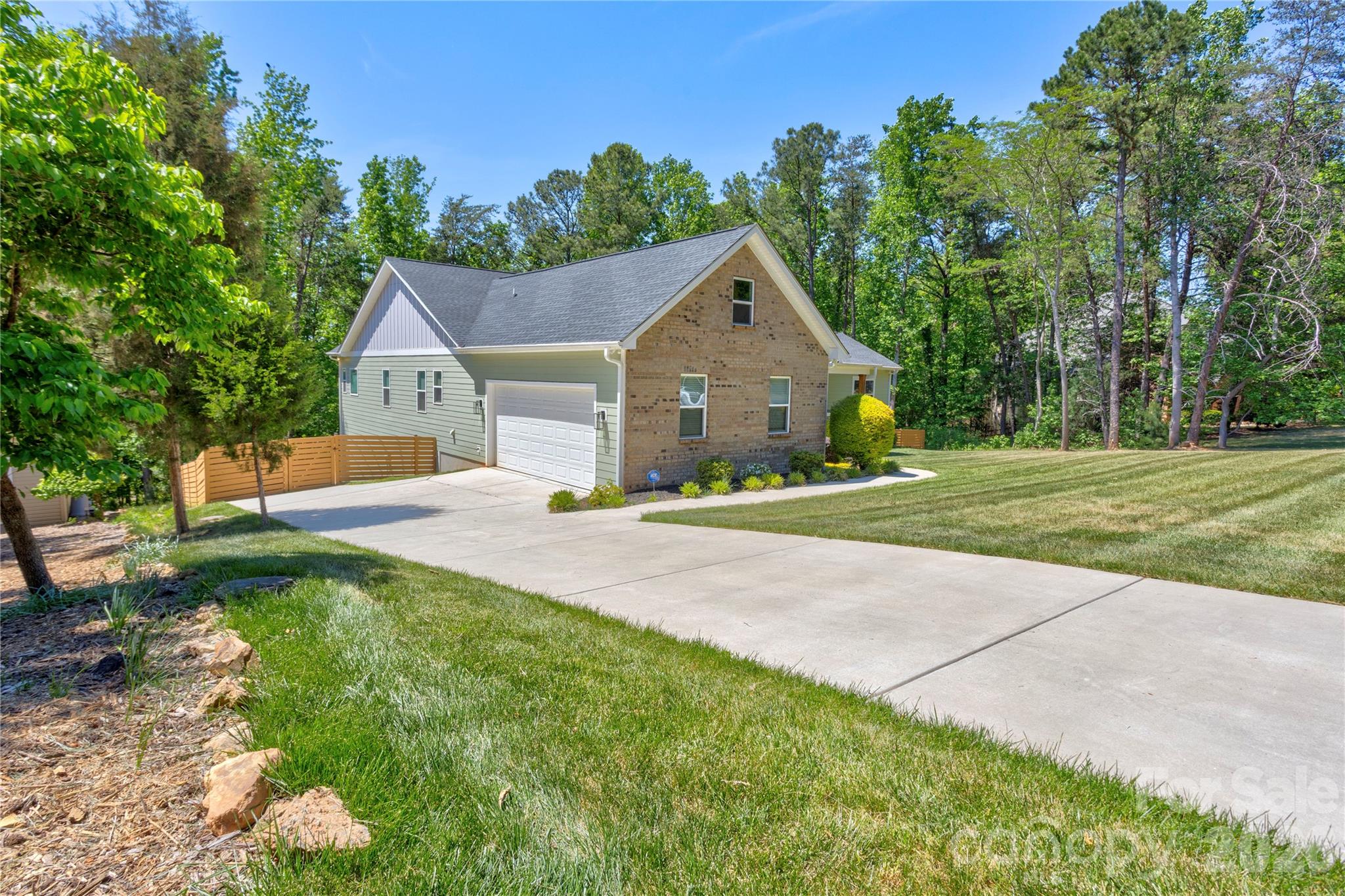 9311 Willowglen Trail — Charlotte