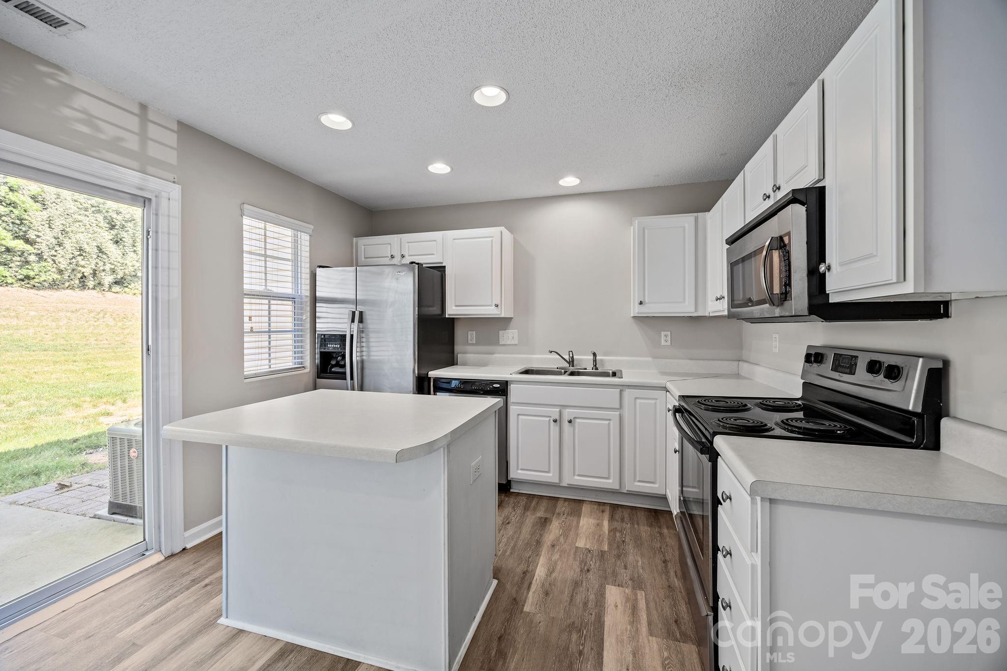 11540 Briddle Hall Court — Charlotte