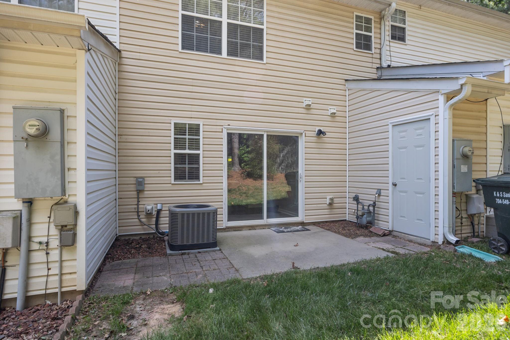 11540 Briddle Hall Court — Charlotte