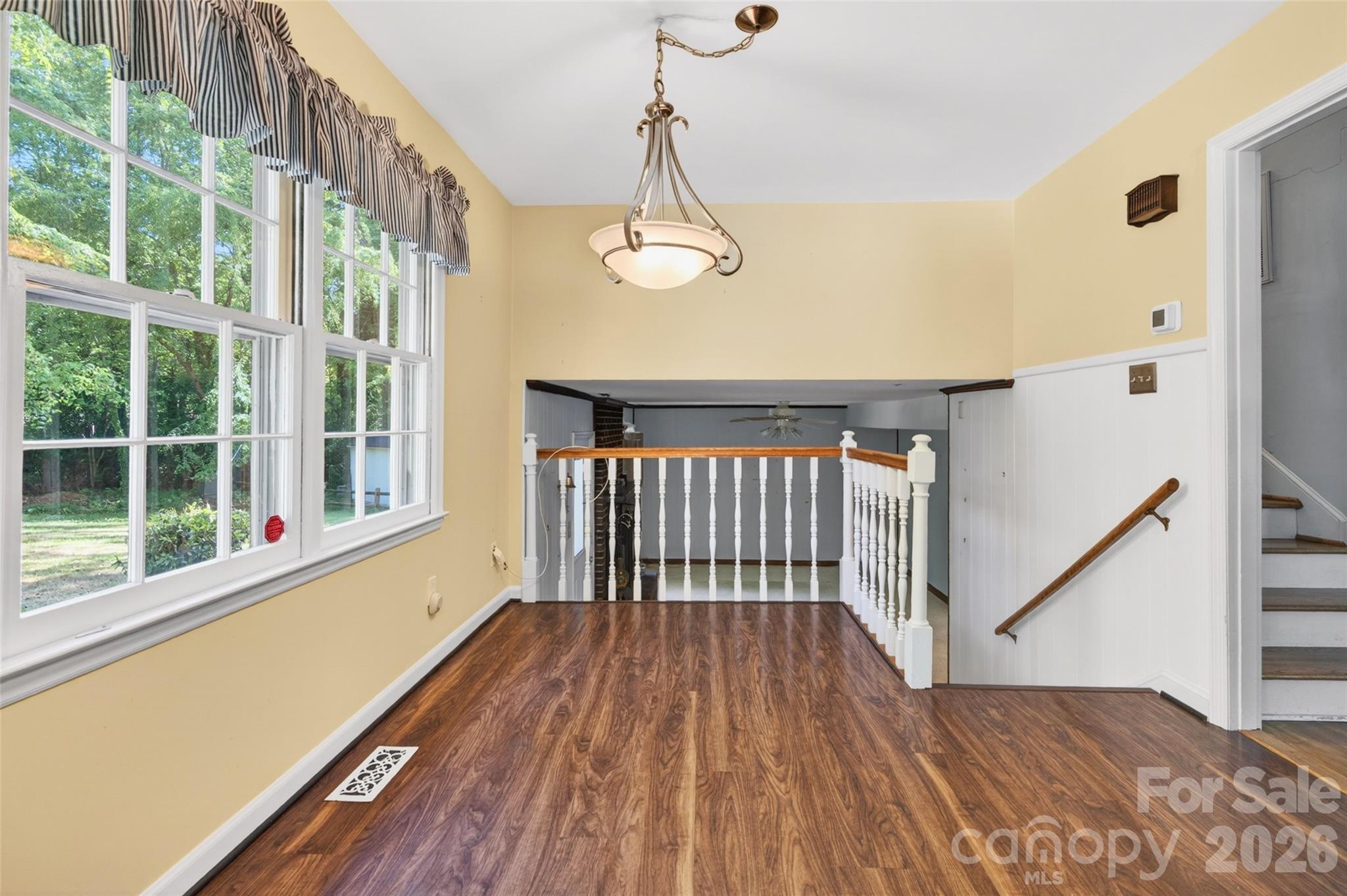 1511 Ormsby Court — Charlotte