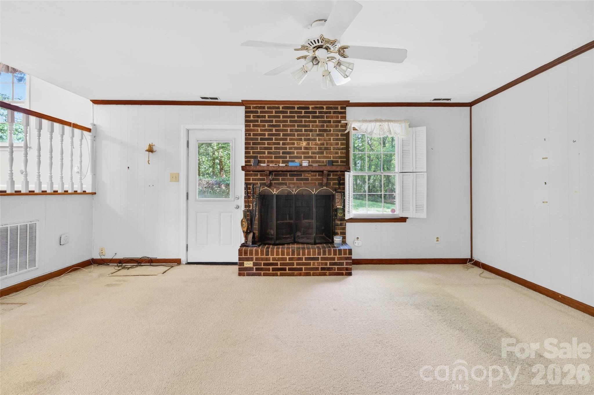 1511 Ormsby Court — Charlotte