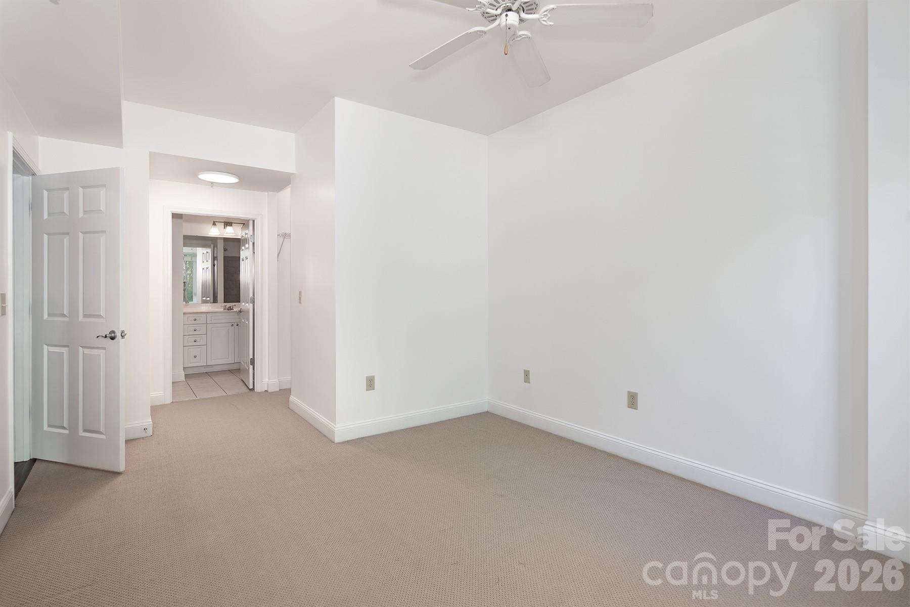 300 W 5th Street W #204 — Charlotte