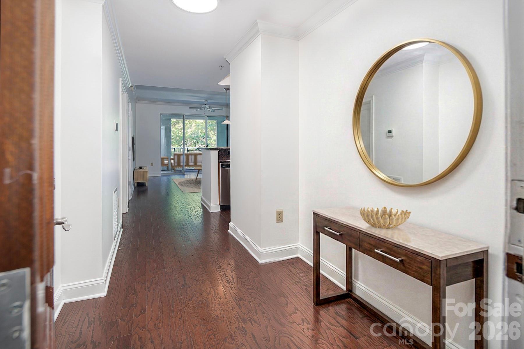 300 W 5th Street W #204 — Charlotte