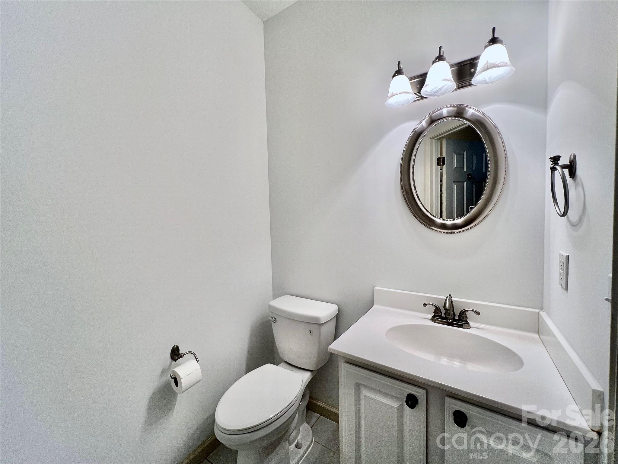 7 Curtis Drive — Hendersonville