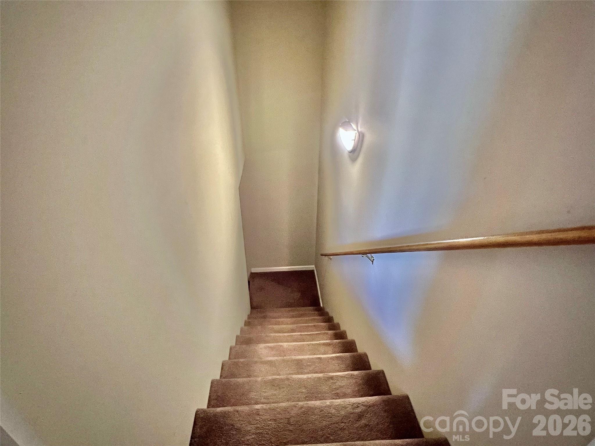 7 Curtis Drive — Hendersonville