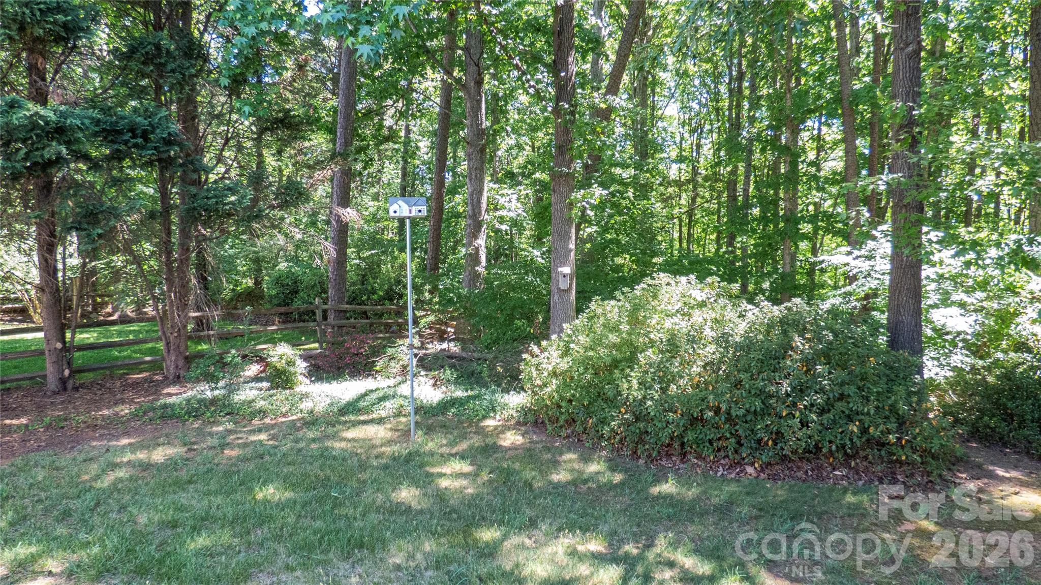 6009 Skyline Drive — Charlotte