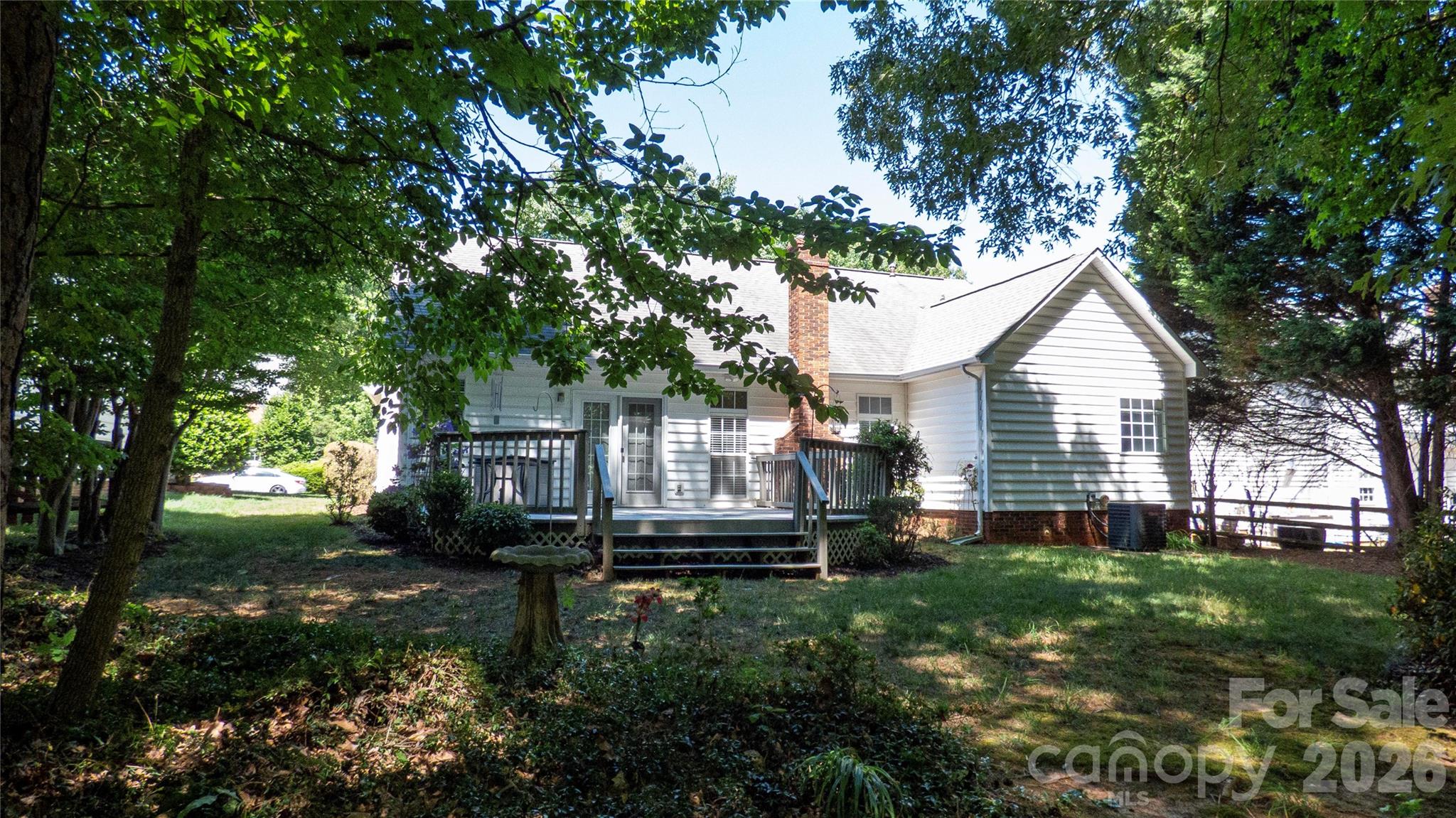 6009 Skyline Drive — Charlotte