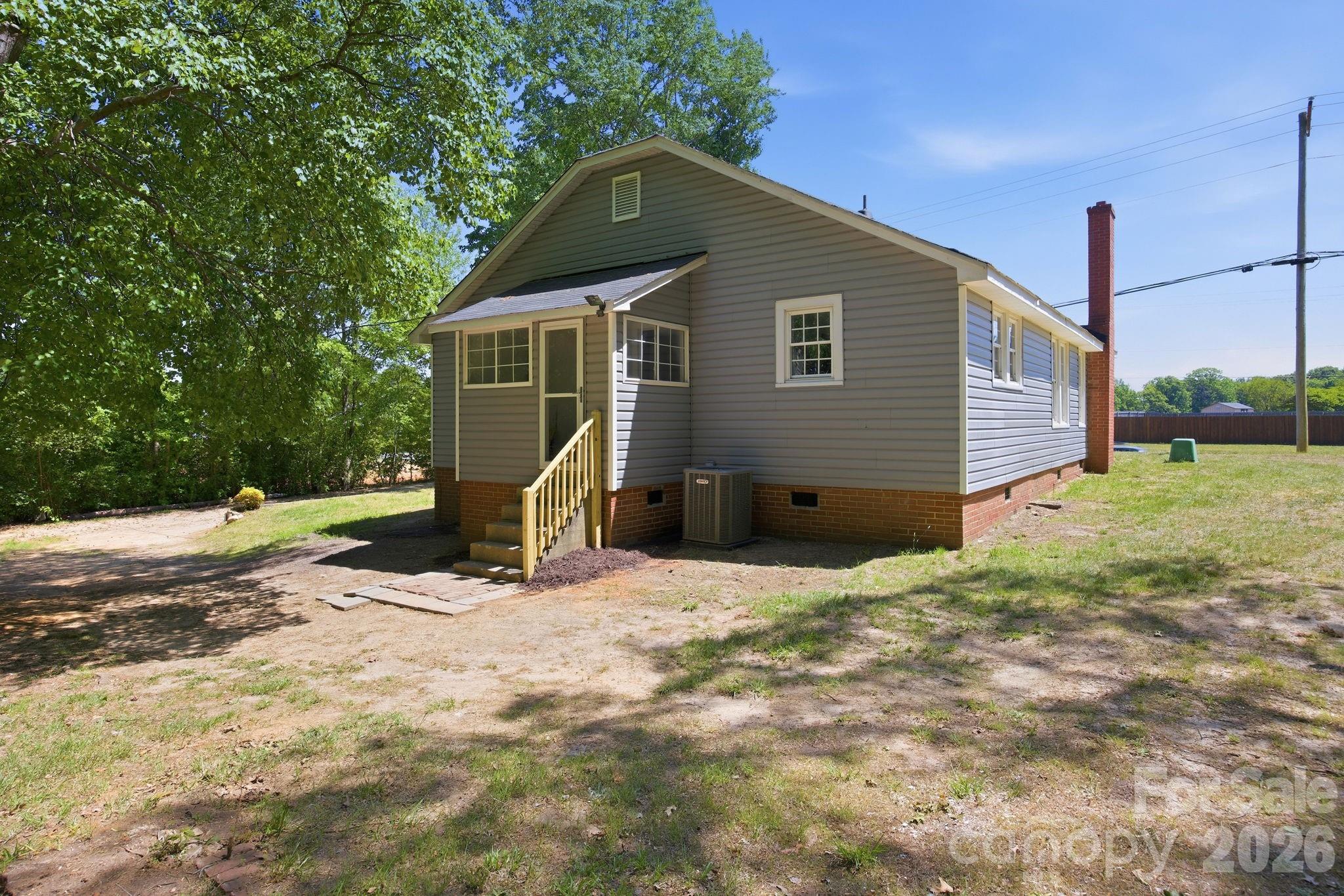 2610 Nc 152 Highway W — China Grove