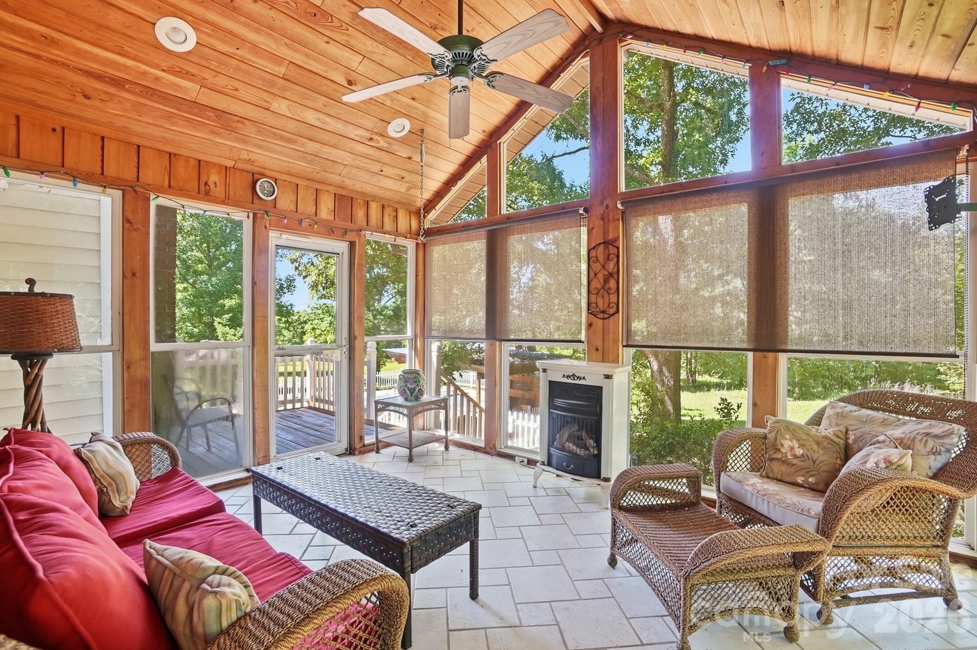 846 Windy Oaks Way — Lancaster