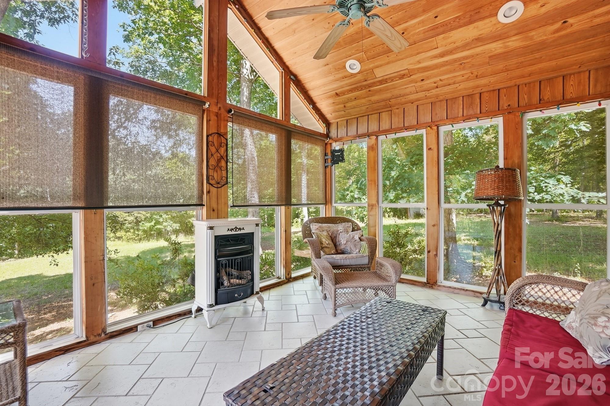 846 Windy Oaks Way — Lancaster