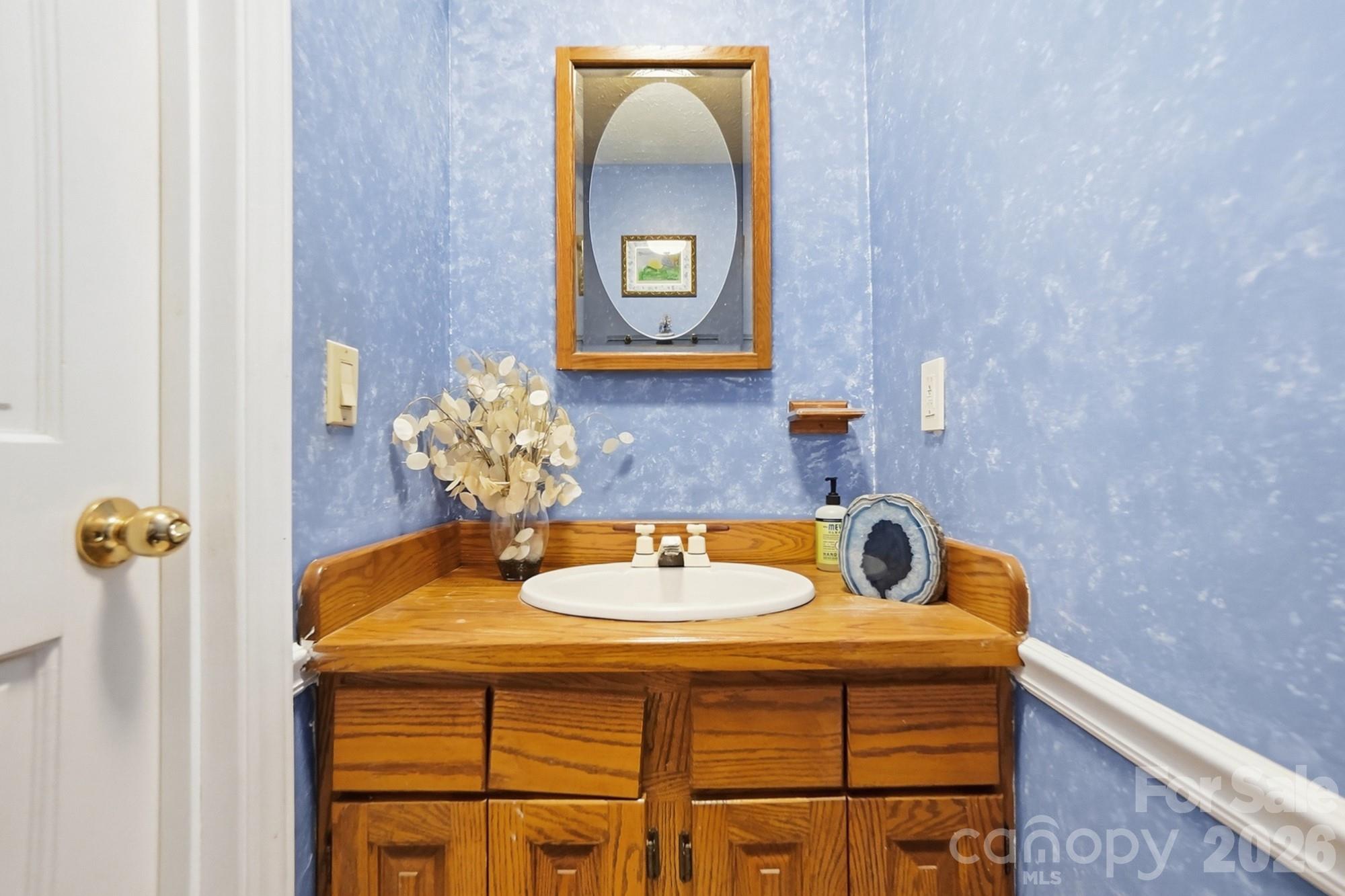 846 Windy Oaks Way — Lancaster