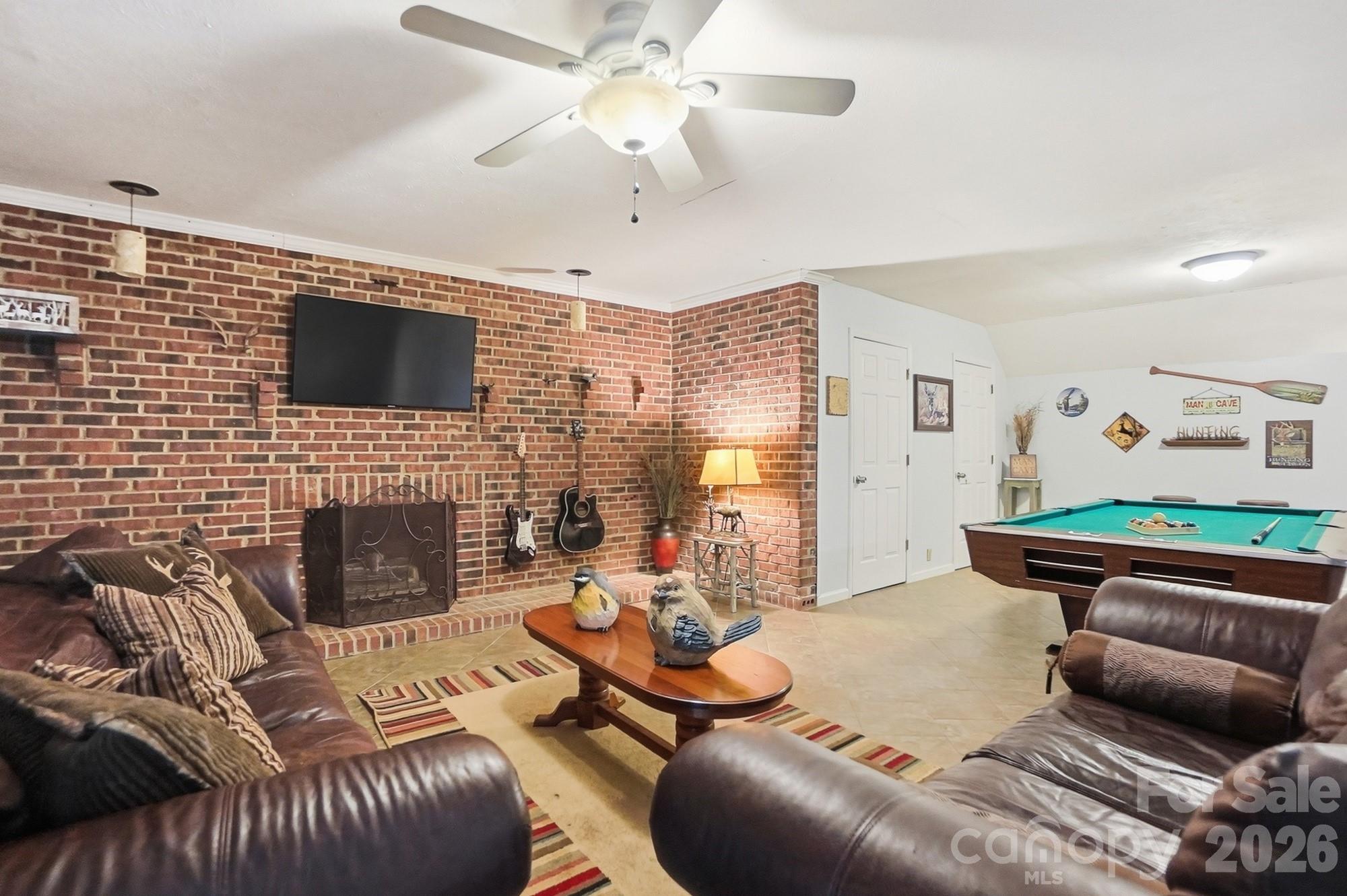 846 Windy Oaks Way — Lancaster