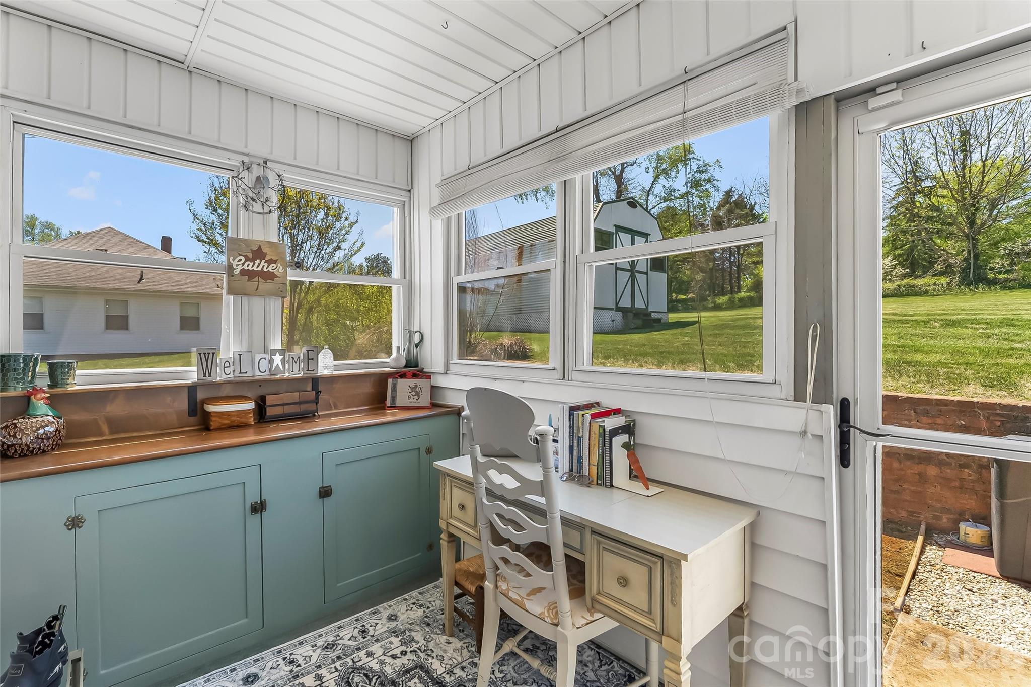 110 Burkemont Avenue — Morganton