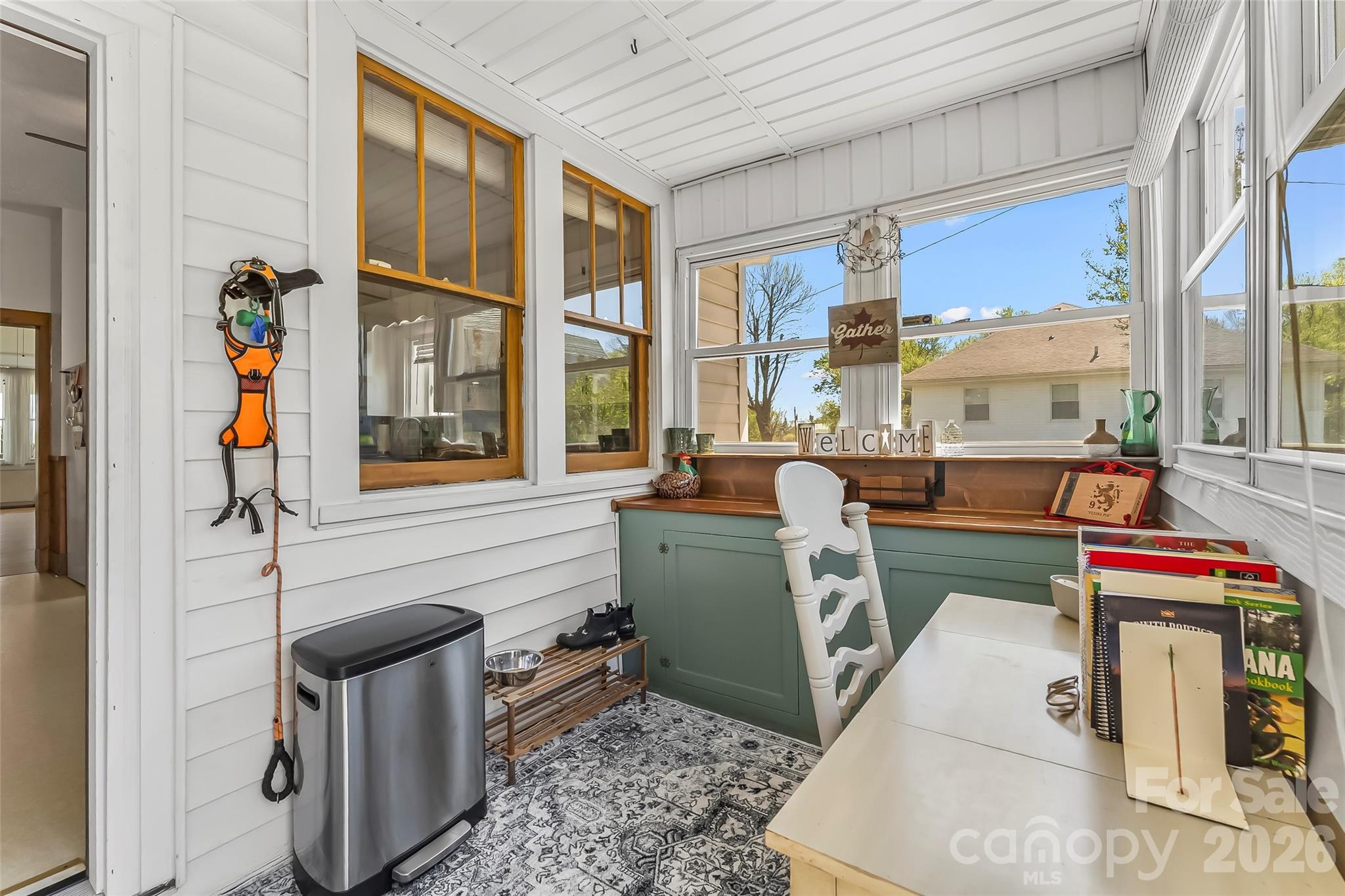 110 Burkemont Avenue — Morganton