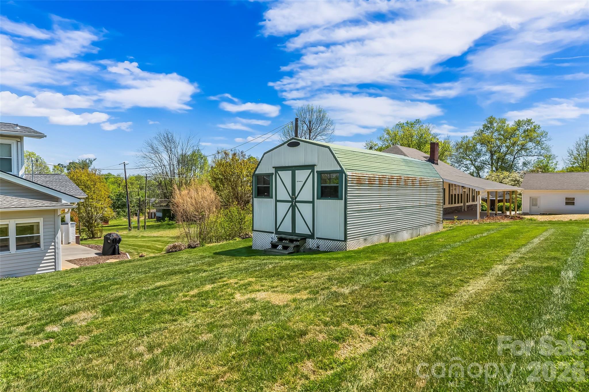 110 Burkemont Avenue — Morganton