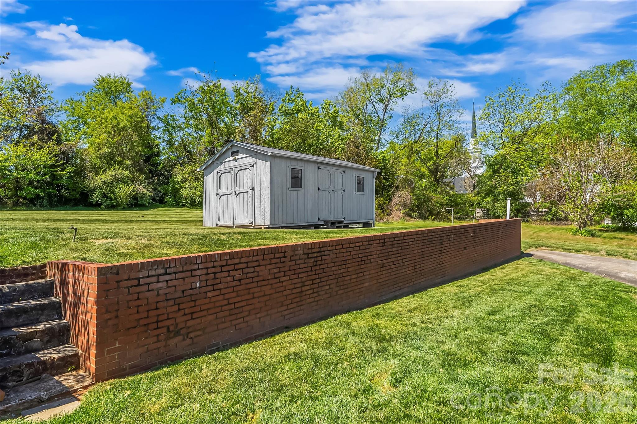 110 Burkemont Avenue — Morganton