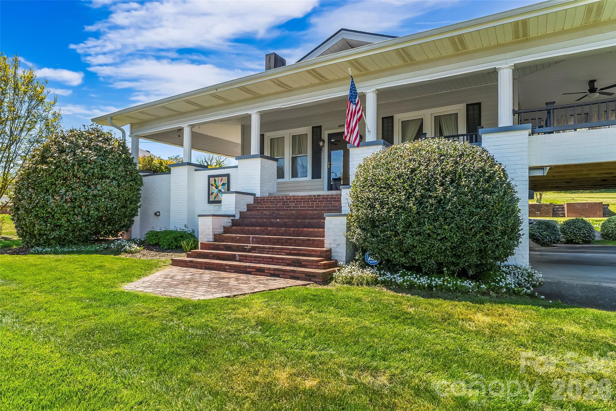 110 Burkemont Avenue — Morganton