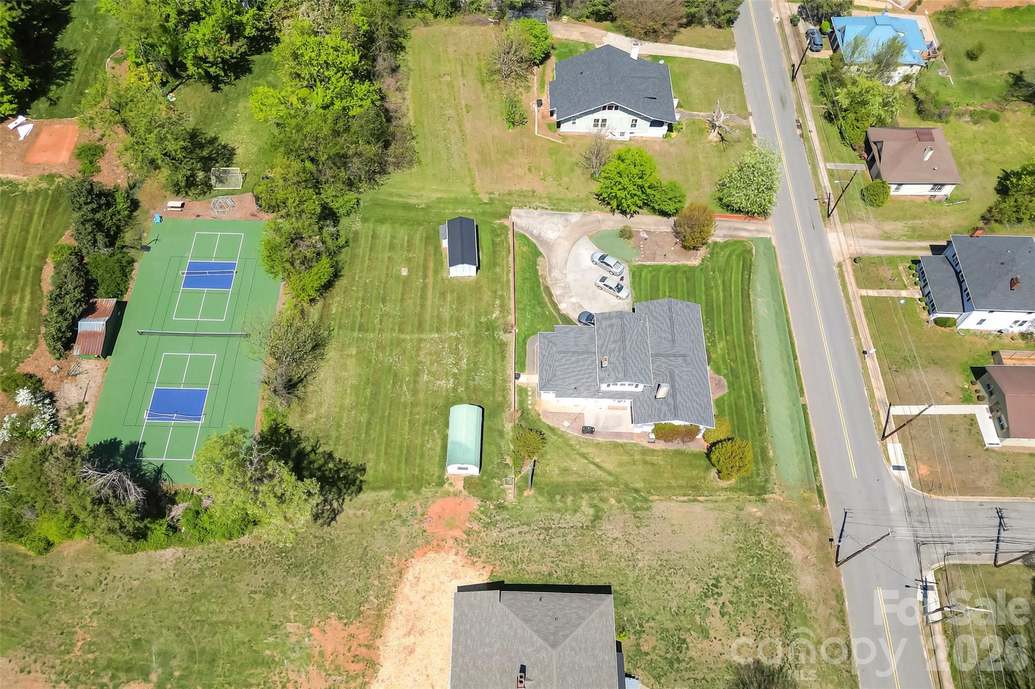 110 Burkemont Avenue — Morganton