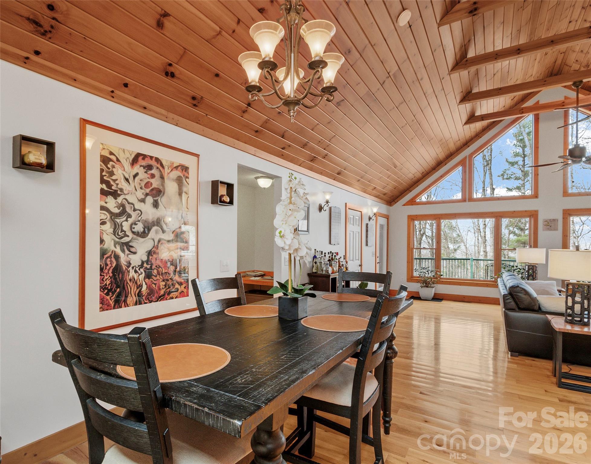 462 Little Mountain Road — Bakersville