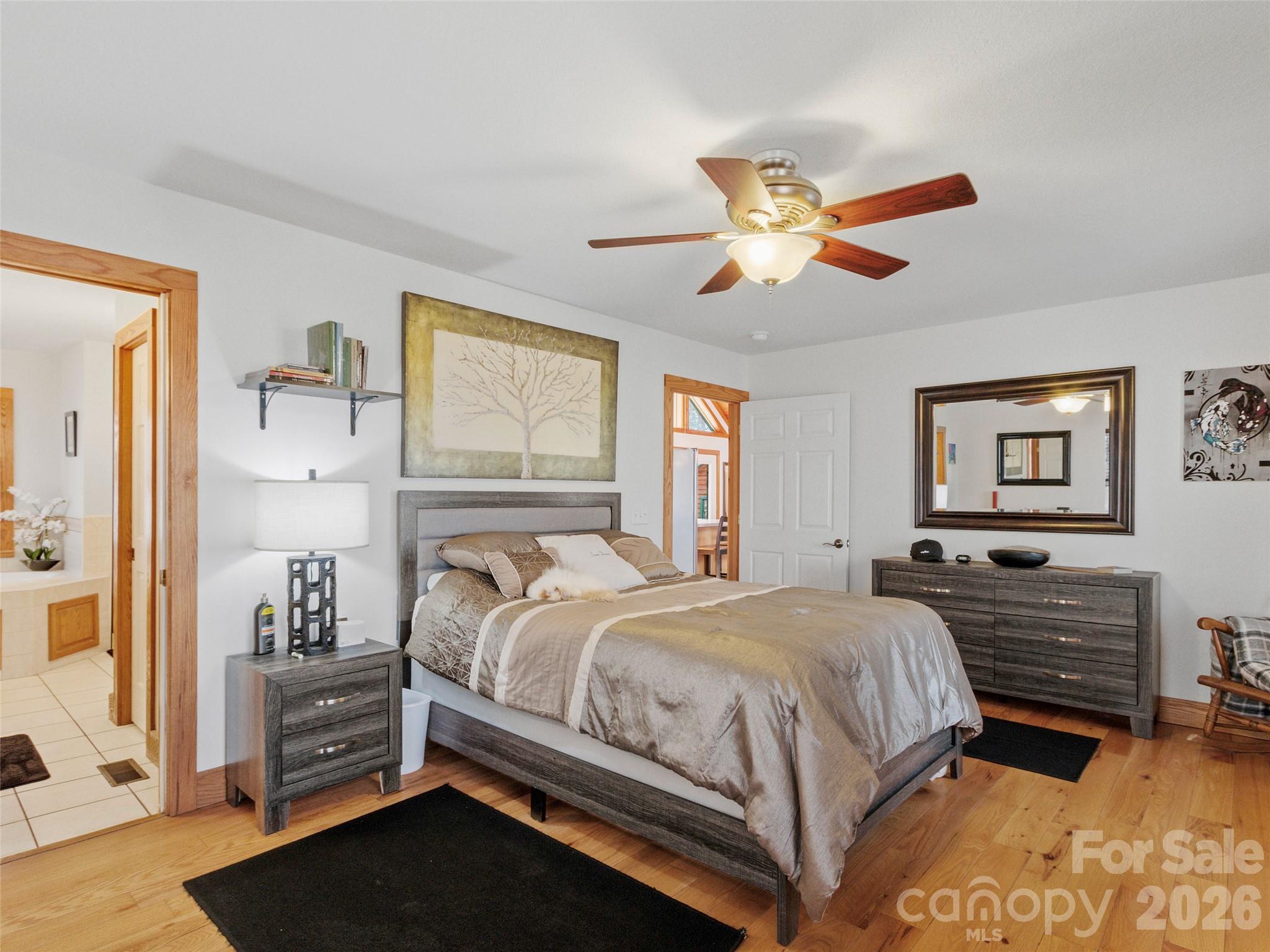 462 Little Mountain Road — Bakersville