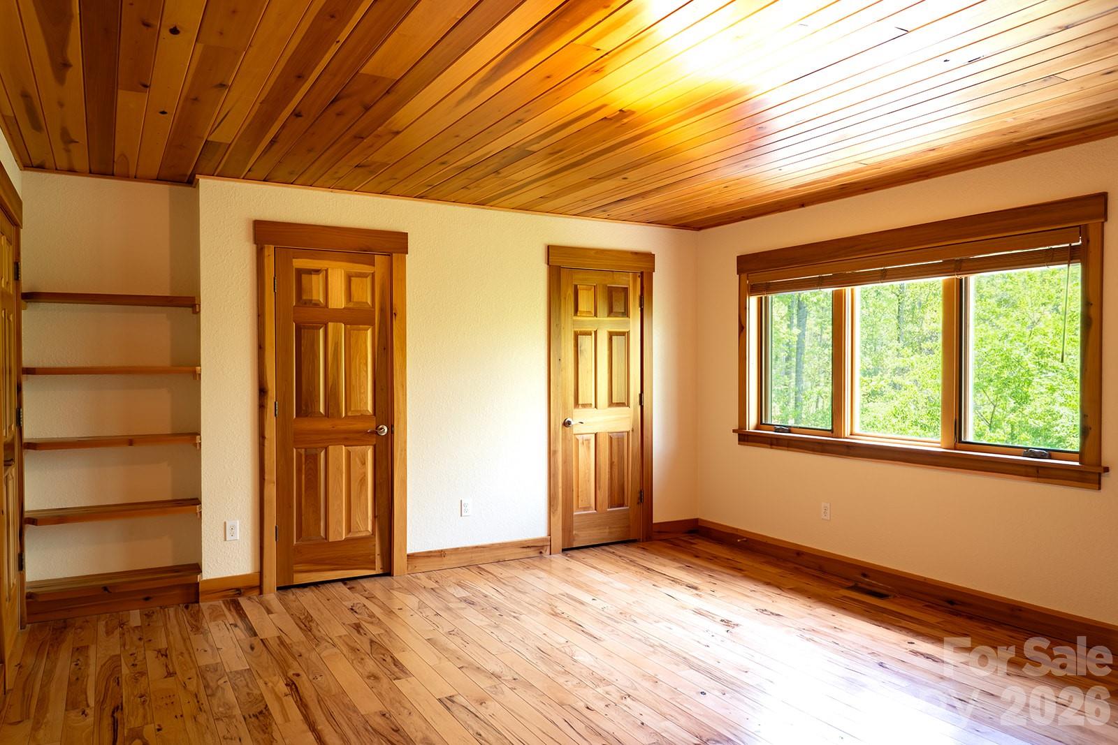 26 Robinson Creek Road — Asheville