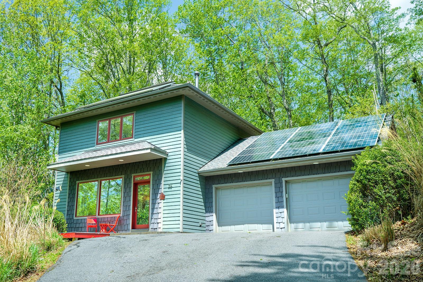 26 Robinson Creek Road — Asheville