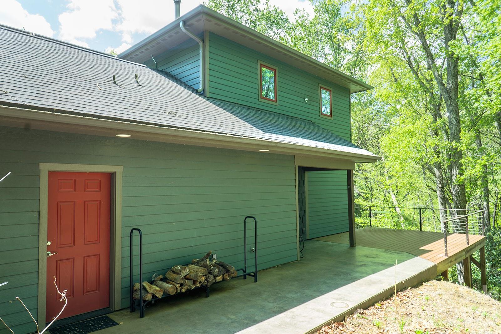 26 Robinson Creek Road — Asheville