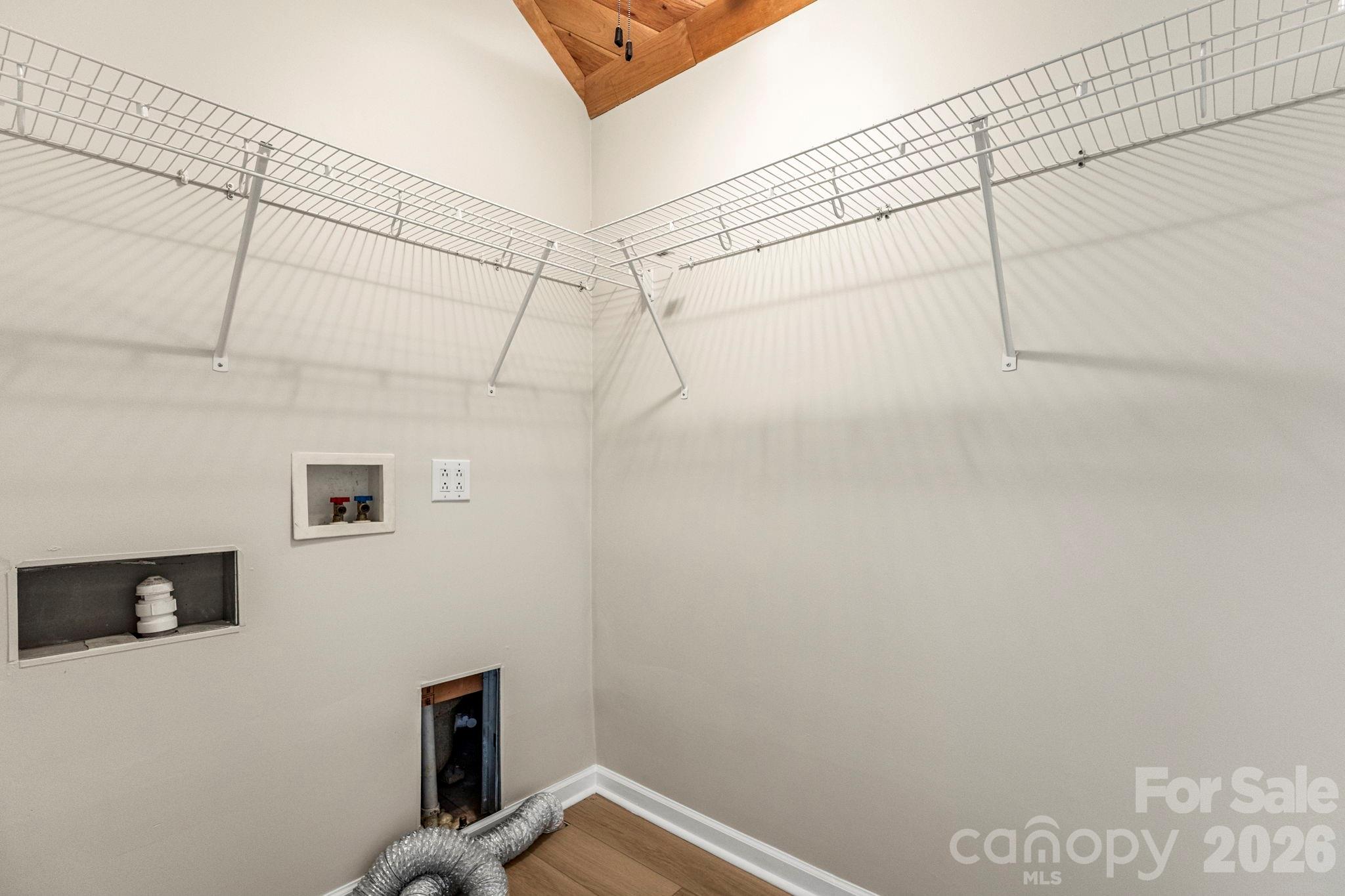 6691 Love Point Road — Denver