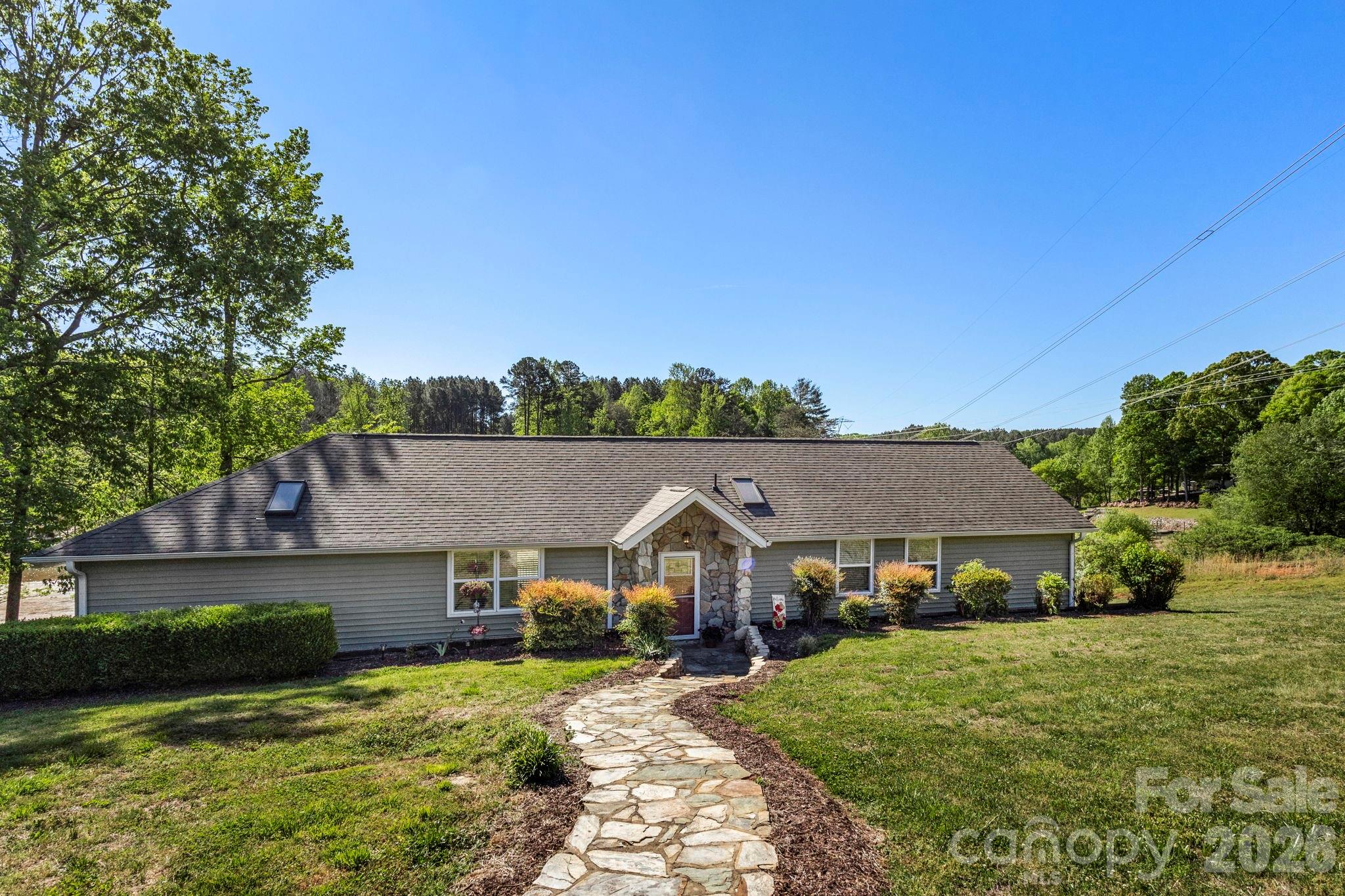 6691 Love Point Road — Denver
